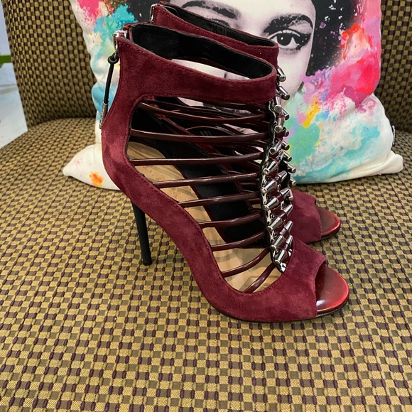 L.A.M.B. Burgundy Caged pumps - Picture 4 of 6